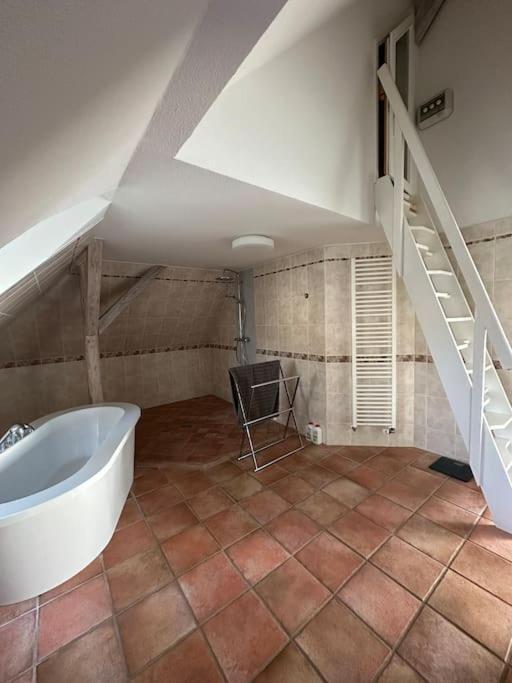 Panorama Penthouse In Wunderschoener Villa Кассель Экстерьер фото